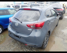 Mazda Mazda2 2023