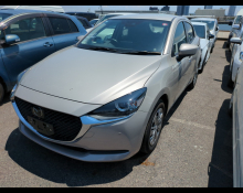 Mazda Mazda2 2021