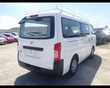 Nissan NV350 2019