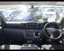 Nissan NV350 2019