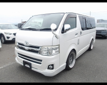 Toyota Regiusace Van 2011
