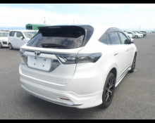 Toyota Harrier 2017