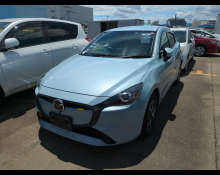 Mazda Mazda2 2023