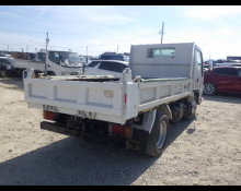 Isuzu Elf Truck 2014