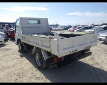 Isuzu Elf Truck 2014