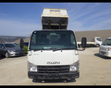 Isuzu Elf Truck 2014