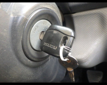 Isuzu Elf Truck 2014