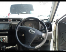 Toyota Probox Van 2017