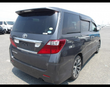 Toyota Alphard 2011