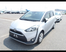 Toyota Sienta 2017