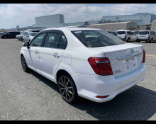 Toyota Corolla Axio 2018