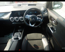 Mercedes-Benz GLA-class 2021