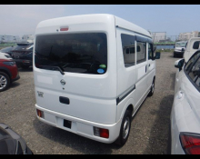 Nissan NV100 2020
