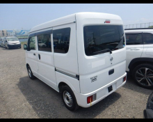 Nissan NV100 2020