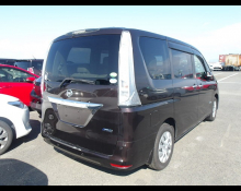 Nissan Serena 2015