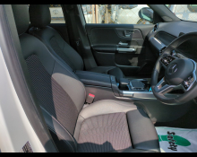 Mercedes-Benz GLB-Class 2021