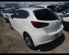 Mazda Mazda2 2020