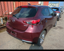 Mazda Mazda2 2021