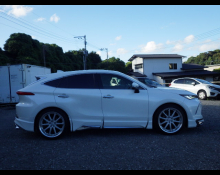 Toyota Harrier Hybrid 2022