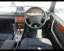 Mercedes-Benz E-Class 1995