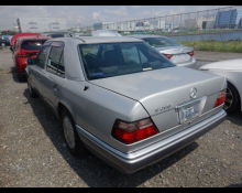 Mercedes-Benz E-Class 1995