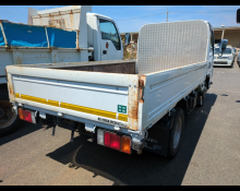 Isuzu Elf 2017