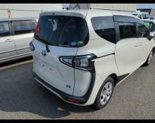 Toyota Sienta 2020