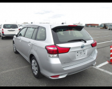 Toyota Corolla Fielder 2017