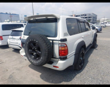 Toyota Land Cruiser 2000