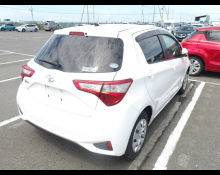 Toyota Vitz 2017