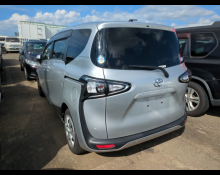 Toyota Sienta 2020
