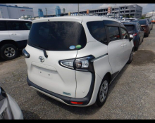 Toyota Sienta 2020