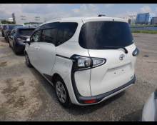 Toyota Sienta 2020