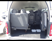 Toyota Hiace Commuter 2024