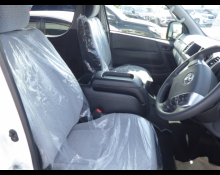 Toyota Hiace Commuter 2024