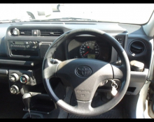 Toyota Succeed Van 2017