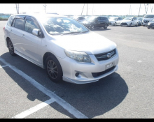 Toyota Corolla Fielder 2011