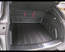 Porsche Cayenne 2021