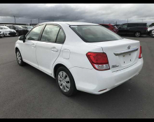 Toyota Corolla Axio 2014
