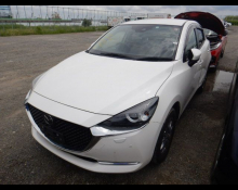 Mazda Mazda2 2020