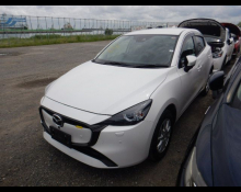 Mazda Mazda2 2023