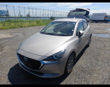 Mazda Mazda2 2021