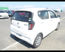 Daihatsu Mira e:S 2017