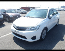 Toyota Corolla Axio 2012
