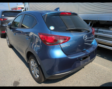 Mazda Mazda2 2022
