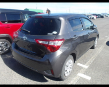 Toyota Vitz 2017