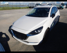 Mazda Mazda2 2021