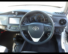 Toyota Corolla Axio 2017