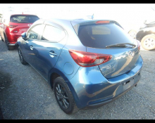 Mazda Mazda2 2019