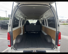 Toyota Hiace Van 2014